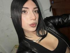 IsabellaaRossi from xLoveCam
