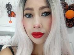 AliciaCherry - female with brown hair webcam at LiveJasmin