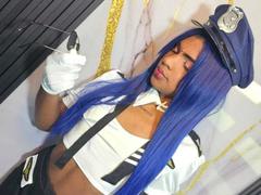 IsisPonce from xLoveCam