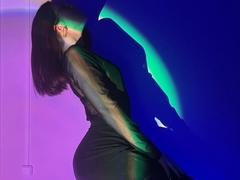 IsleBelle - female webcam at xLoveCam