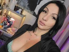 IsraCarma - female with black hair and  big tits webcam at LiveJasmin