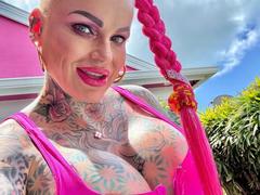 itsstephiedream-hot - blond female with  big tits webcam at xLoveCam