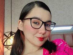 IvanaStaysy - female with black hair webcam at LiveJasmin