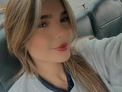 IvannaHazel - female with red hair and  small tits webcam at xLoveCam