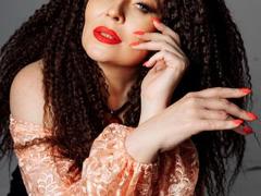 IvettaShine - blond female webcam at ImLive