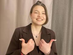 IvyCeovantes - female with brown hair webcam at xLoveCam