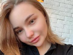 IvyEvans-hot - female with brown hair webcam at xLoveCam