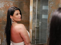 IvyMidnight - female with black hair and  big tits webcam at StripChat