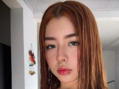 Ivy_Rose - female with black hair and  big tits webcam at ImLive