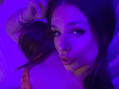 IvyRowa - female webcam at xLoveCam