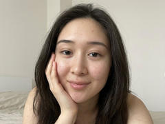 IzettaDingel - female with black hair and  big tits webcam at xLoveCam