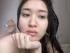 IzettaDingel - female with black hair and  big tits webcam at xLoveCam