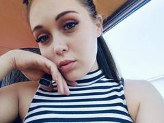 IziPaterson from xLoveCam