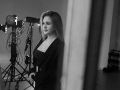 IzolaKlinglesmith - female webcam at xLoveCam