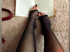 IsabelleBennett - female with black hair and  small tits webcam at LiveJasmin