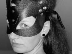 Jacky8890-hot - blond female webcam at xLoveCam