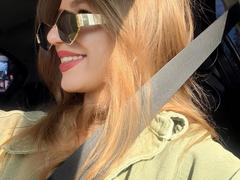 JacqueHailstone - female with brown hair webcam at xLoveCam