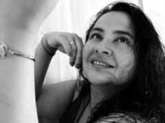JadeBellee - female with black hair webcam at xLoveCam