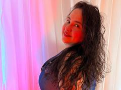 JadeBellee - female with black hair webcam at xLoveCam