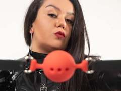 JadeeLion - female with black hair and  big tits webcam at LiveJasmin