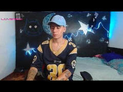 Jahnk - male webcam at xLoveCam