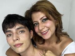 JamesAndRouse - couple webcam at xLoveCam