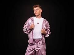 JamesColtt - male webcam at xLoveCam