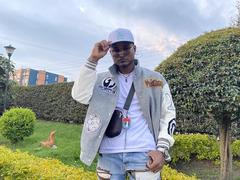 JamesMakony from xLoveCam