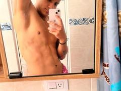 JamessHott - male webcam at xLoveCam