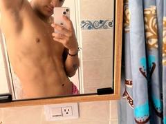 JamessHott - male webcam at xLoveCam