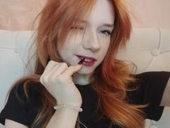 JamieLathrum - female with red hair webcam at xLoveCam