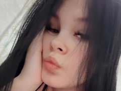 JanBetta - female with brown hair and  big tits webcam at xLoveCam