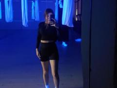 JaneFoxy - female with brown hair and  small tits webcam at xLoveCam