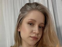 JanellLindinha - female webcam at xLoveCam