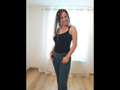 JaninaHOT-hot - blond female webcam at xLoveCam