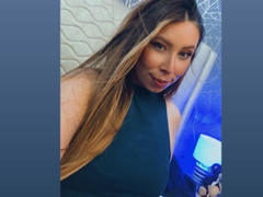 PollyJannie - blond female with  big tits webcam at LiveJasmin