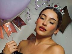 JasminBela - blond female with  small tits webcam at xLoveCam