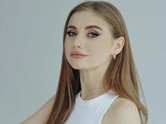 JasmineBody - female webcam at xLoveCam