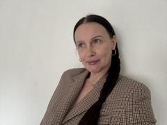JasmineVelvet - female with brown hair webcam at xLoveCam