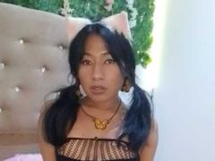 JatziBehot69 from xLoveCam