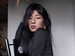 JatziBehot69 - shemale with black hair webcam at xLoveCam