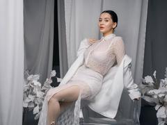 JeanieCat - female webcam at xLoveCam