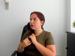 Jeinnia from xLoveCam