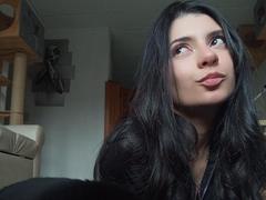 JeenyllKurtz - female with brown hair and  small tits webcam at LiveJasmin