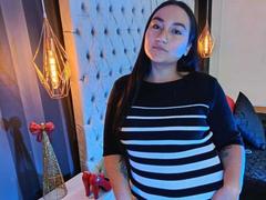 JeniferMorat - female with black hair and  big tits webcam at LiveJasmin