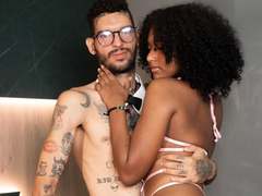 JeniferandBen - couple webcam at LiveJasmin