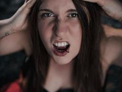 Jennet-hot - female with brown hair webcam at xLoveCam