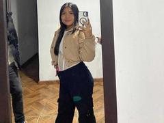 JenniDamian - couple webcam at xLoveCam