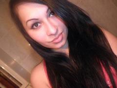 JenniferSquirt - female with black hair and  big tits webcam at xLoveCam