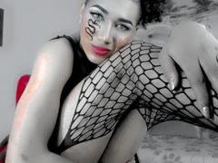 JenniferXLane - shemale with black hair webcam at xLoveCam